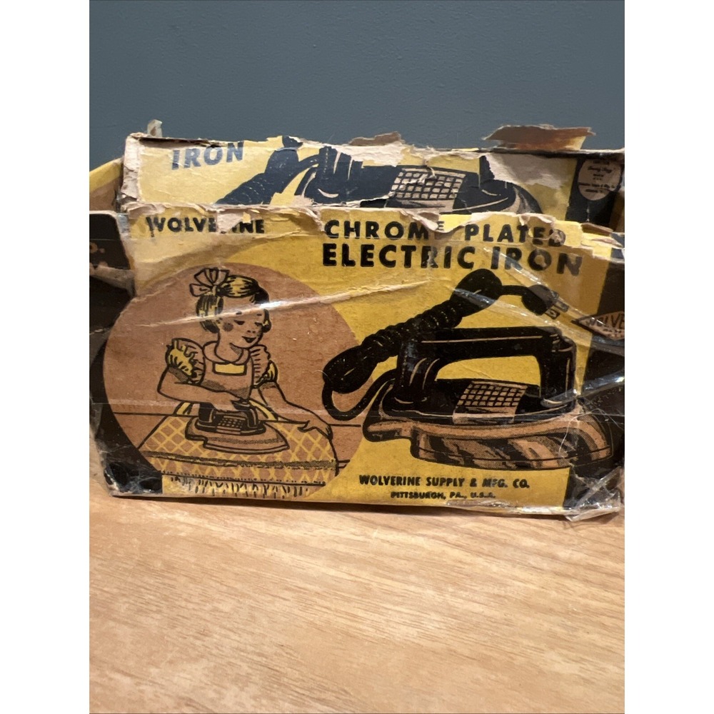 Vintage Wolverine Sunny Suzy Toy Electric Iron Chrome Cat 304 Original Box USA - Picture 4 of 10